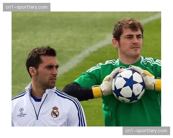 阿韦洛亚沿用四四二阵型效果不佳 皇马进攻缺乏层次致颗粒无收